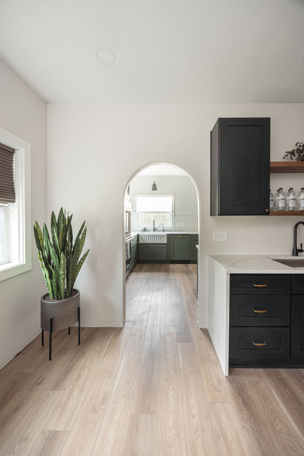 green farmhouse kitchen 42